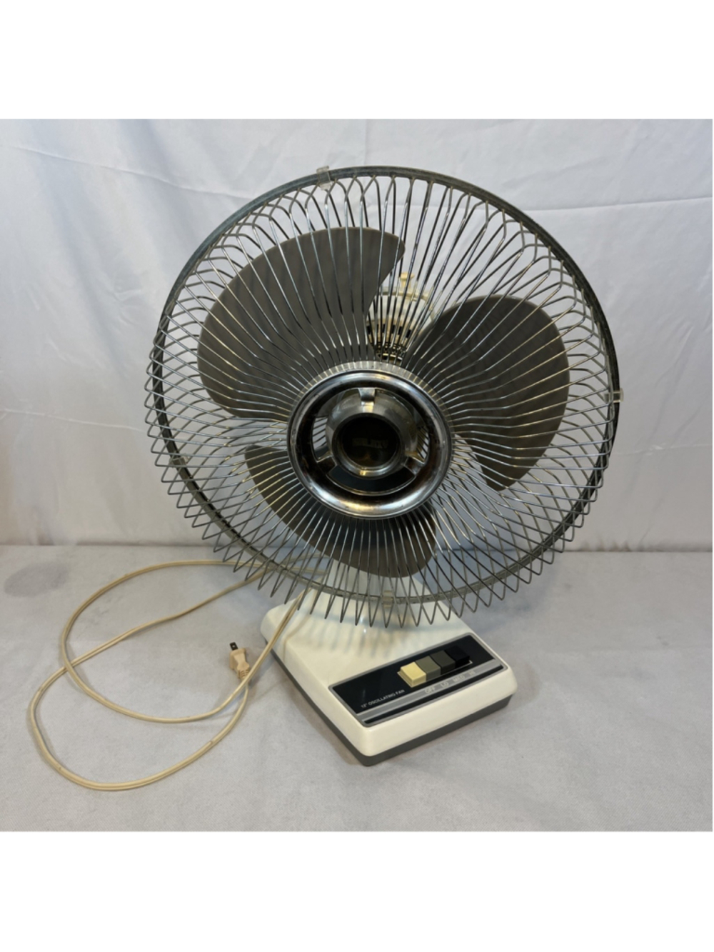 Vtg 1980's Galaxy 12" Gray Blades 3 Speed Oscillating Fan 12-1 TESTED WORKS